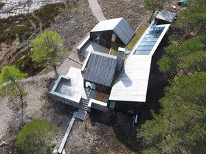 Lochside-House_2.jpg