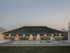 LostVilla_Huchen_Barn_Resort_1.jpg