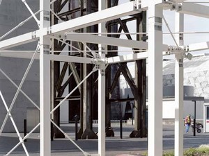 metalocus_belval_maxime-delvaux_07.jpg
