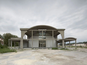 perret_hall_8.jpg