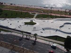 Bostanlı Kaykay Plaza (DS Mimarlık)