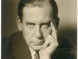 3-Gropius_Portrait.jpg