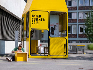 imiad01.jpg