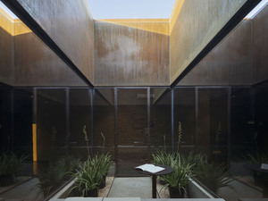 ©ANARCHITECT_Al_Faya_Lodge_Photo_Fernando_Guerra (39).jpg