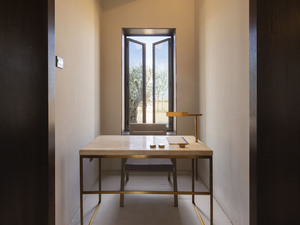 ©ANARCHITECT_Al_Faya_Lodge_Photo_Fernando_Guerra (77).jpg