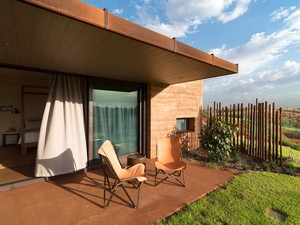 luigi rosselli architects   the great wall of WA   10.jpg