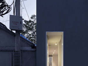 entrance-night.jpg
