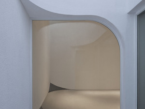 interior4.jpg