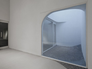 interior5.jpg