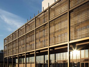 AAKingKong-Dock_G6_photo_Arthur_Pequin_3-détail_façade_.jpg