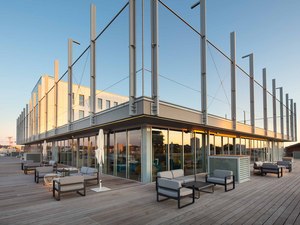 AAKingKong-Dock_G6_photo_Arthur_Pequin_9-R+5_terrasse_nordouest1.jpg