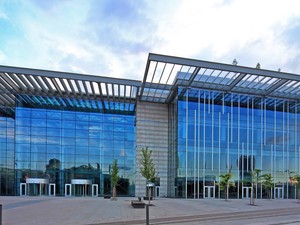 02_Congresium giriş cephesi.jpg