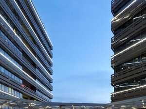 07_RönesansBiz Küçükyalı Ofispark.jpg