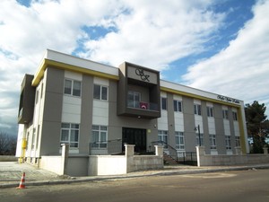8r.jpg