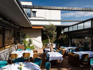 Trilyerestoran2.jpg