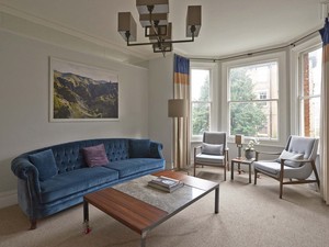 HighgateHse-223s.jpg