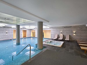 BJK Nevzat Demir Tesisleri Kapalı Havuz ve Spa Merkezi