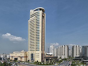 Palladium Alışveriş Merkezi ve Residence