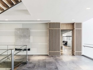 Aksa_Acrylic_HQ_3.jpg