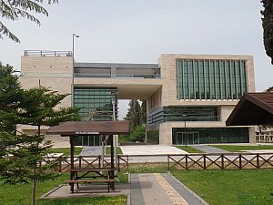 Antalya Konyaaltı Belediyesi Kadınlar Sanat Eğitim Merkezi ve Yaşlılar Kreşi