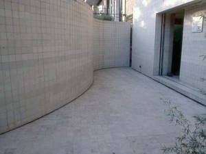 4,4.jpg