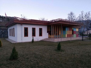 0 (2).jpg