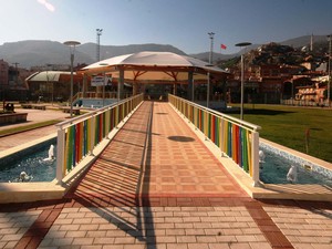 10. Gösteri Çadırı.JPG