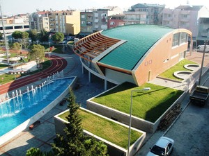 3- Kafeterya arkadan.JPG