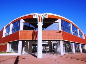 4- Kafeterya önden.JPG