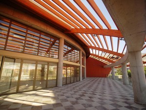 7- Kafeterya veranda.JPG