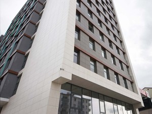 05.jpg
