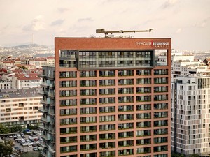 A_Piramit-TheHouseBomonti (3).jpg
