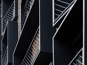 003-3.jpg