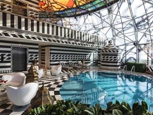 MW_MondrianDoha_Pool_06.jpg