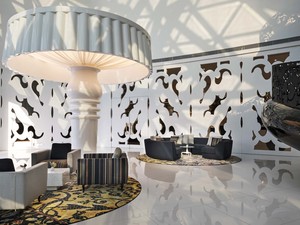 MW_MondrianDoha_atrium_02.jpg