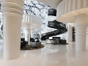 MW_MondrianDoha_atrium_04.jpg