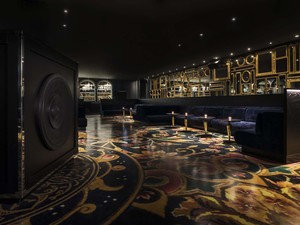 MW_MondrianDoha_blackorchid_01.jpg