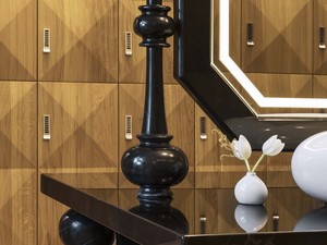 MW_MondrianDoha_changingroom_gym_03.jpg