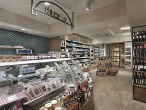 17-slasharchitects-milanogourmet- wine-shop-cafe-cheese-bar-cold-cupboard.jpg