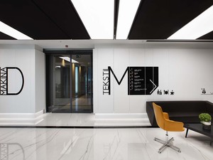 dlm32_7129b.jpg