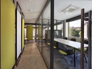 vfe24_0473b.jpg