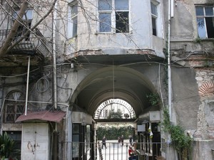 07-Narmanlı HanRestorasyon Öncesi.jpg