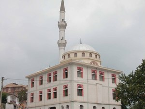Bademli camii kapak.jpg