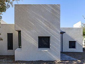 01069.jpg